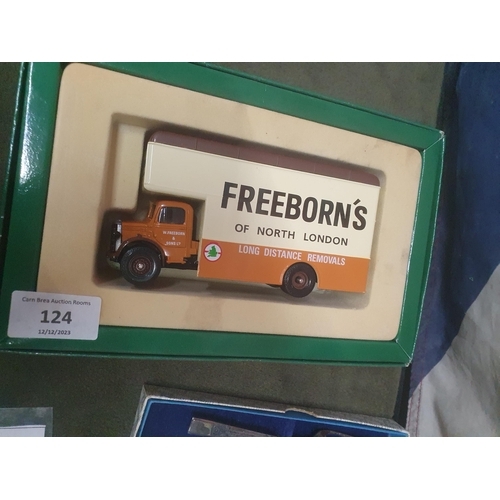 124 - Corgi Model 'Freeborn's' 97086