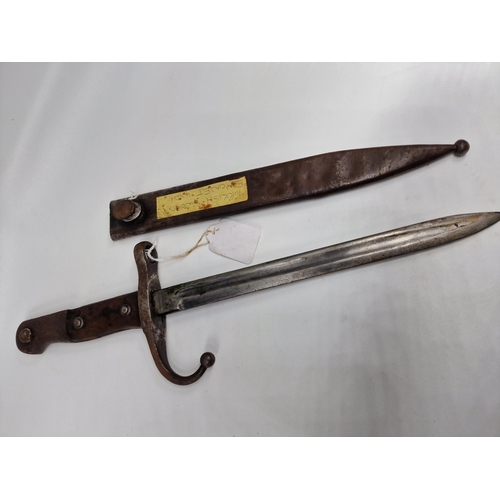 93 - A First World War period Turkish Mauser bayonet with straight single edged blade, length approx 40cm... 