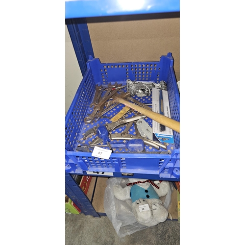 47 - tray of tools