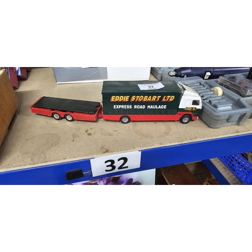 32 - eddie stobart lorry & trailer