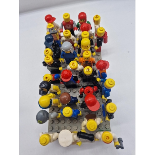 174A - Lego figures