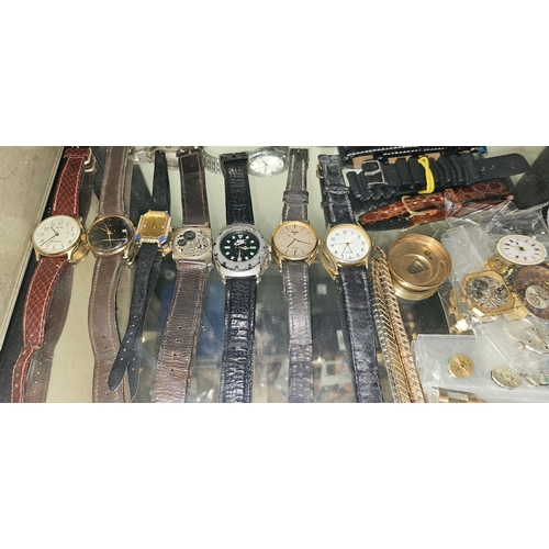 858 - Big lot of watches and parts