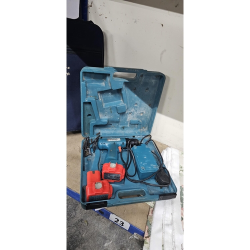 23 - Makita drill gwo