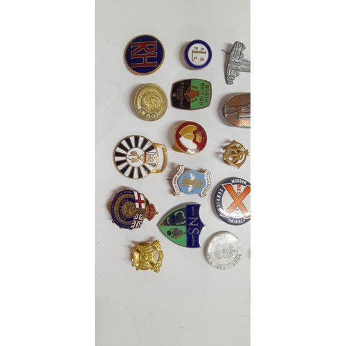 469 - Badges