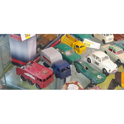 519 - Job lot of small vintage cars