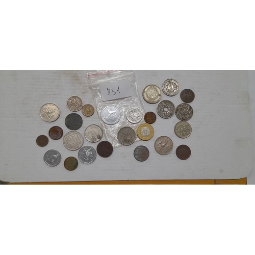 831 - Lot of coins, some silver