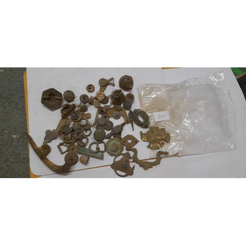 851 - Metal detector finds