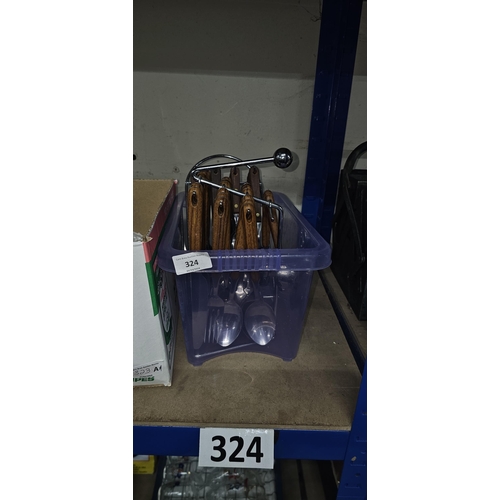 324 - box 2 holders & cutlery