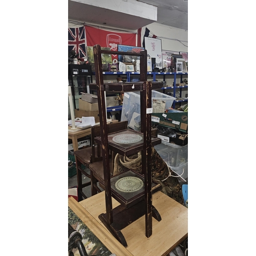 118 - Folding 3 Tier Stand