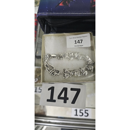 147 - happy piglets white metal bracelet
