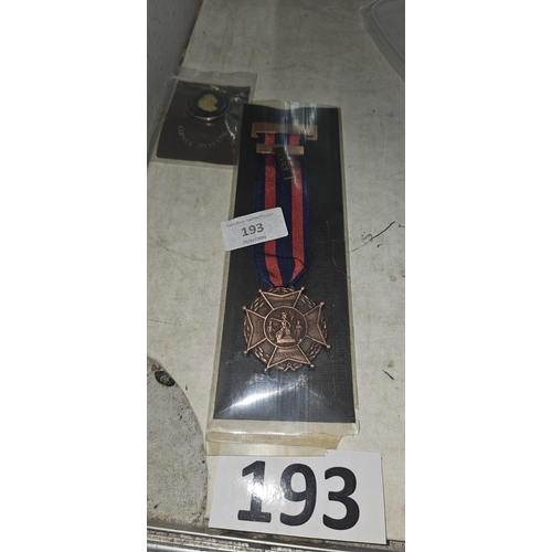 193 - 1984 competition medal