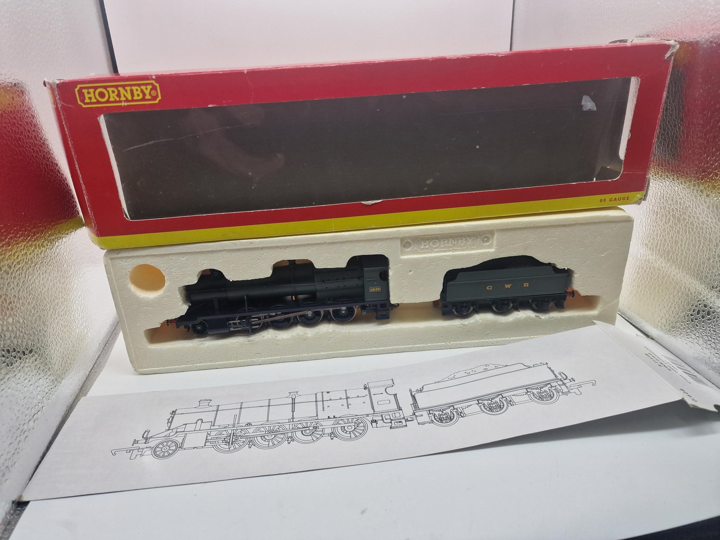 Hornby R2153B GWR 2-8-0 Class 28xx Locomotive 2839