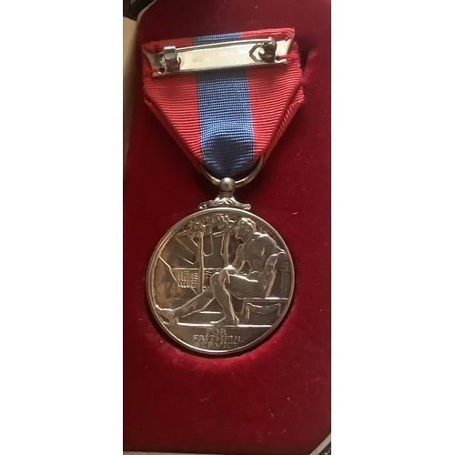 169 - ELIZABETH II IMPERIAL SERVICE MEDAL IN ORIGINAL CASE