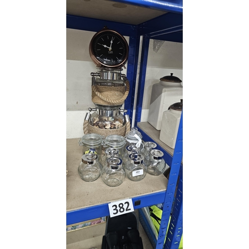 382 - assorted glass lot