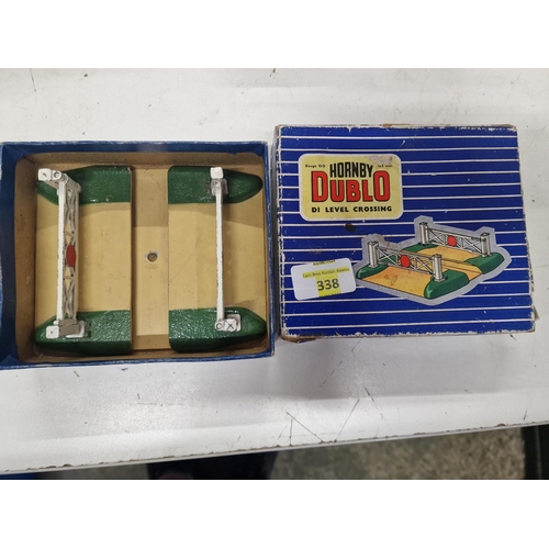 338 - Hornby Dublo crossing boxed