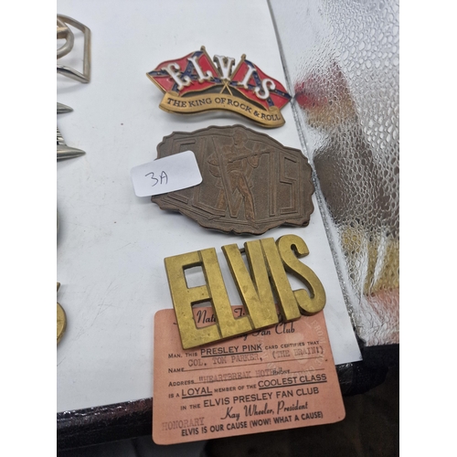 3A - Elvis Buckles