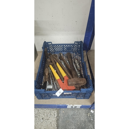 12 - tray tools