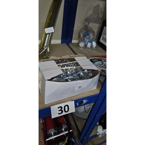Lot 30        
