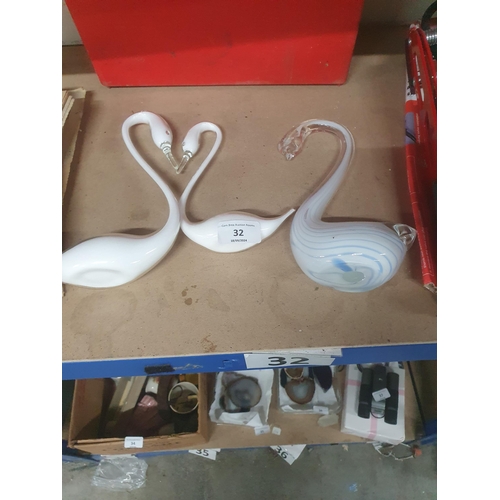 Lot 32        