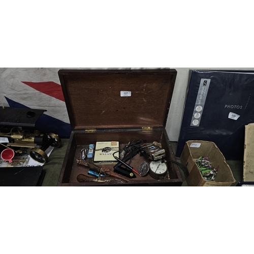 127 - WOODEN BOX OF COLLECTABLES, 2 KNIVES ETC