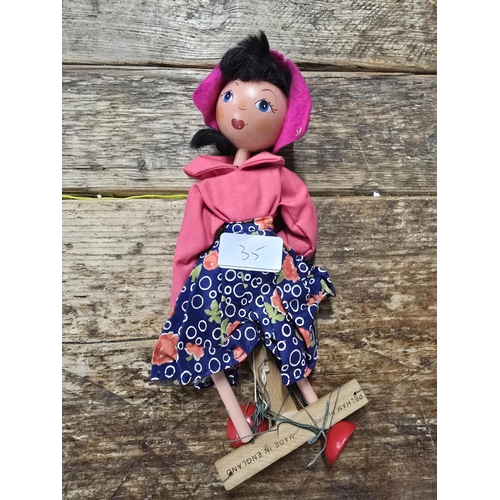 35 - Pelham puppet Country girl