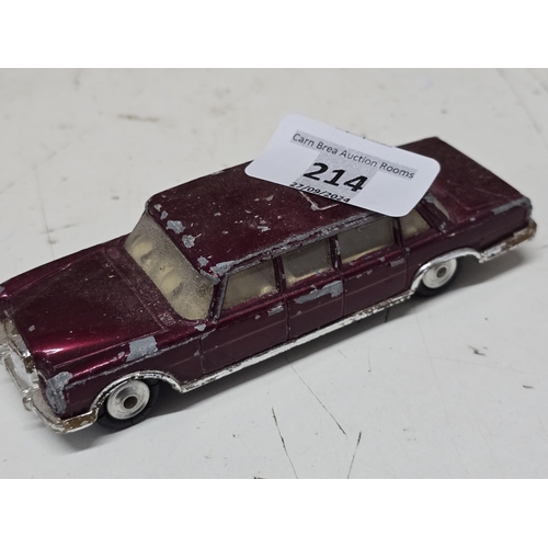 214 - Corgi 600 Pullman Merc