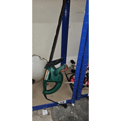 12 - B&D hedge trimmer GWO no lead