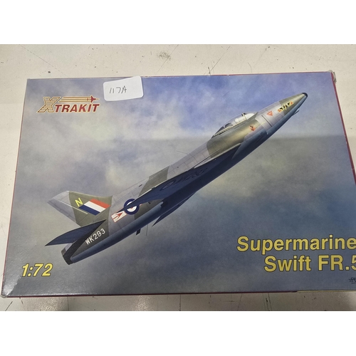 117A - X Trakit Supermarine Swift Model Kit