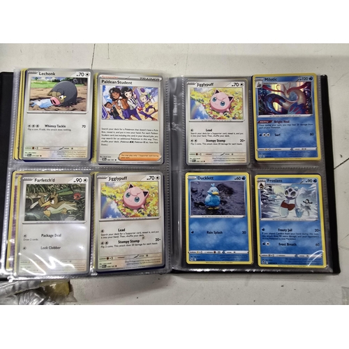 460 - 112 Pokémon cards in album