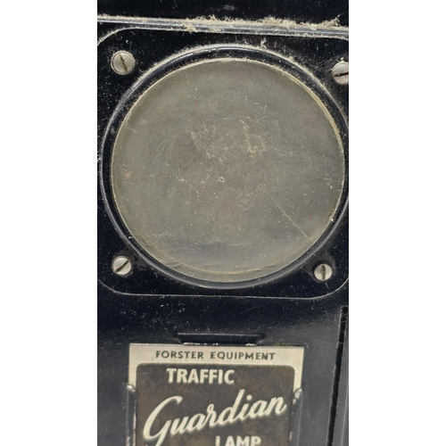 19 - Guardian Traffic Lamp ~ Forster Equipment ~ Green & Red Lenses ~ Police Light