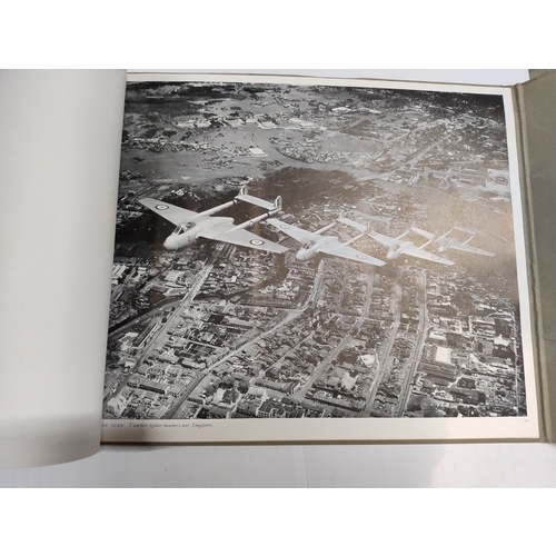 883 - Album with airplane photos