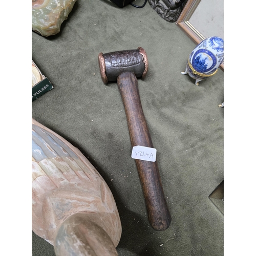 124A - VINTAGE COPPER THOS HAMMER - unable to post