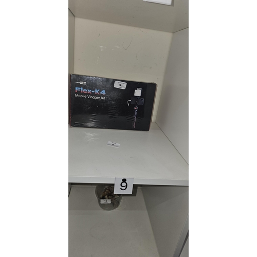 Lot 9         