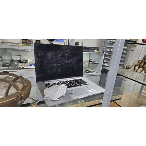 224 - Macbook pro 2015