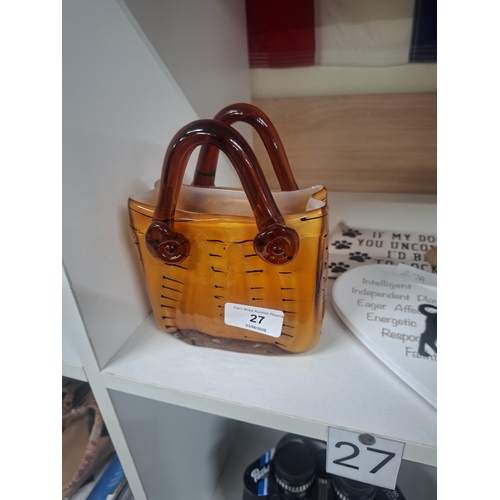 Lot 27        
