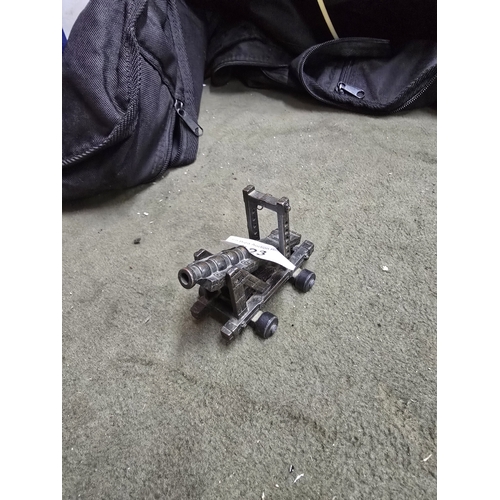 123 - CANNON PENCIL SHARPENER Vintage die-cast metal miniature civil war figurine canon Howitzer Parrot Ri... 