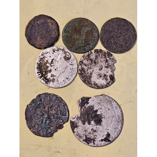 600 - Mix of old Continental coins