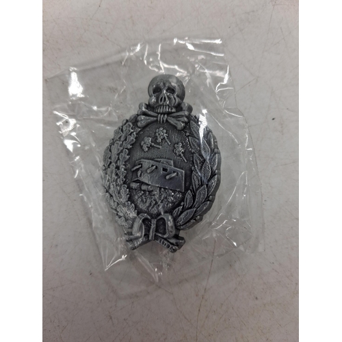 393 - Reproduction WW1 German Tank cap Badge