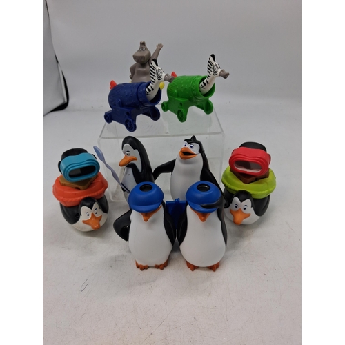187 - Madagascar Penguins etc 8 McDonalds toys