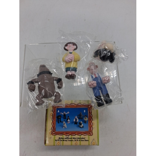 172 - Wallace & Gromit Box set of figures 