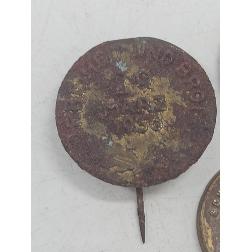 534 - Small lot of 2 German badges + Medal ( 1914-1936 )