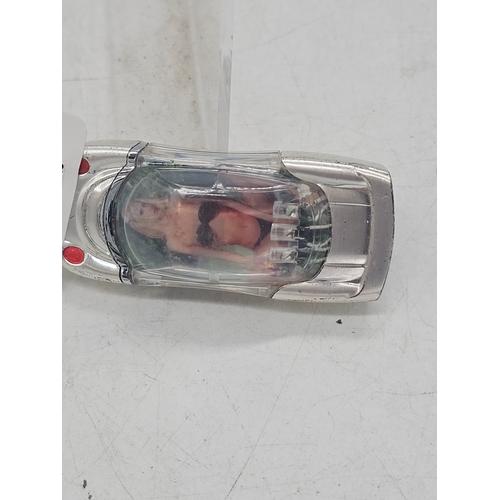 562 - Car form lighter