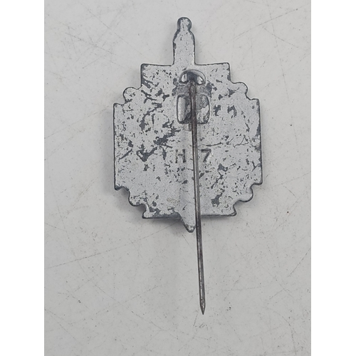 648 - WW2 German WHW Winterhilfswerk Veteran's Fund Raising Day Badge