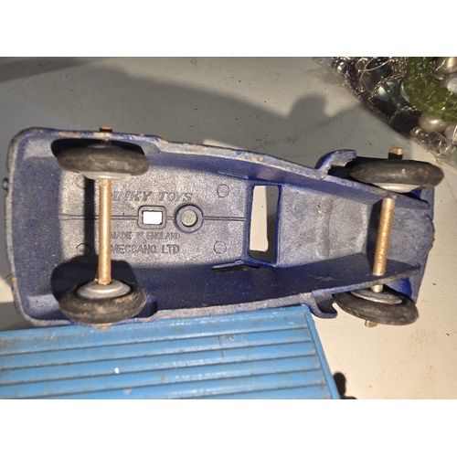 215 - Dinky Toys No. 492 Loudspeaker Van