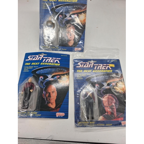 54A - 3 Star Trek the Next Generation figures