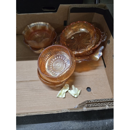 494a - A Collection of Marigold Carnival Glassware