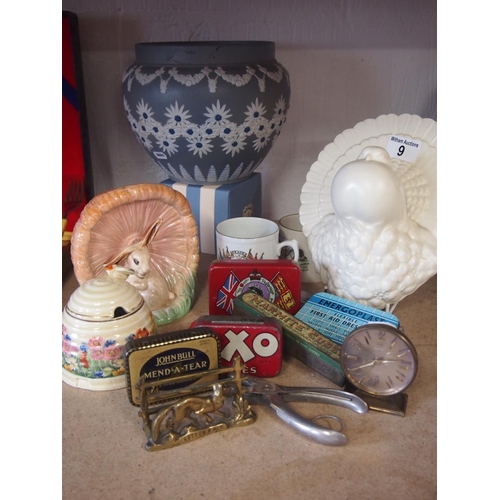 9 - A collection of various items including 'Off to Widecombe Fair' vintage mug, Clarice Cliff honeypot ... 