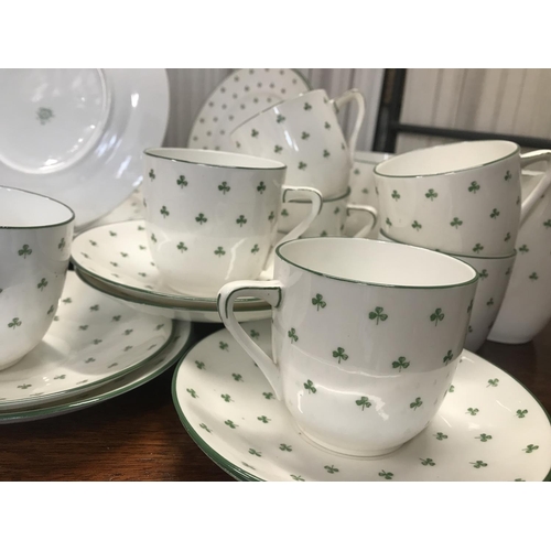 167 - Three leaf clover Foley china tableware with Shamrock design pattern no.125, consisting of x8 cups a... 