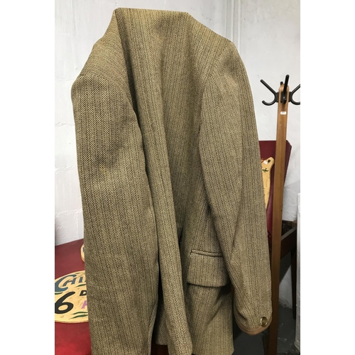 19 - Genuine Irish Tweed Jacket R H Fagan New Milton together with an Olney T Scott & Co Cirencester hat ... 