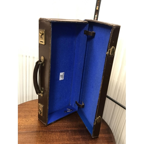 37 - A masonic  case with blue felt to inside interior, (no initials) with keys